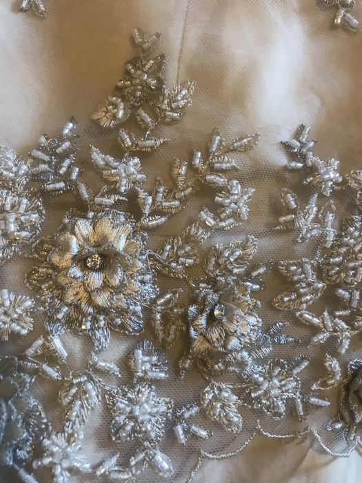 Уникална чисто нова немска носия