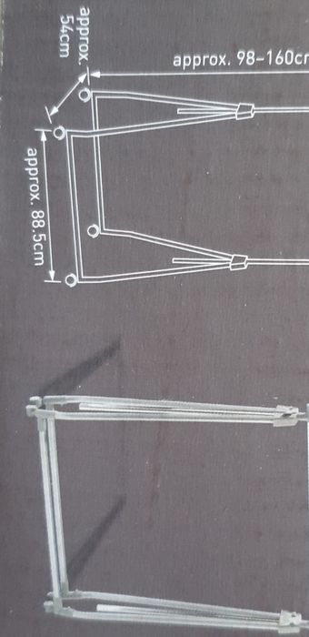 Сгъваема закачалка на колелца-нова