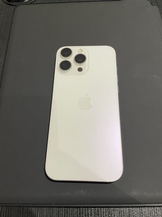 Srochna! Iphone 16 pro max 256gb esim