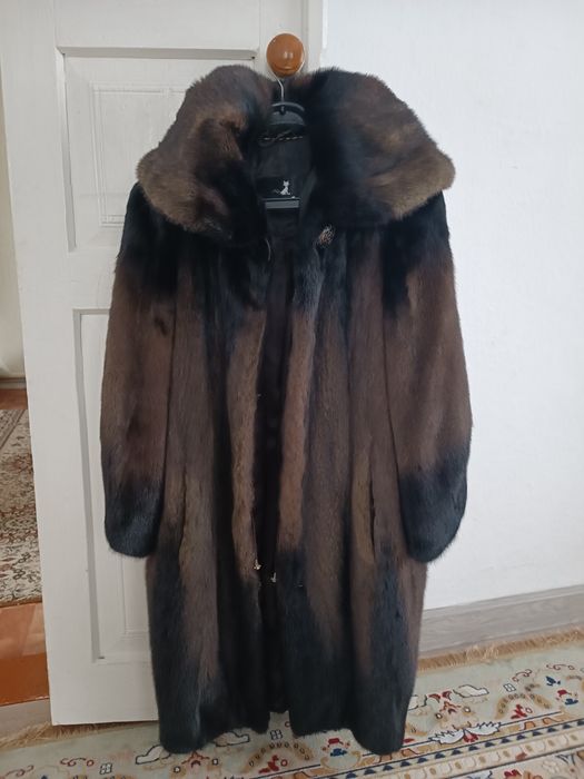 Шуба норковая...