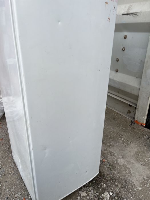 Морозильная камера Бирюса