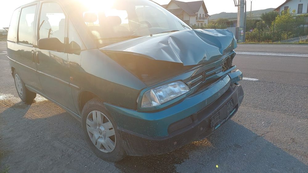 Piese Peugeot 806