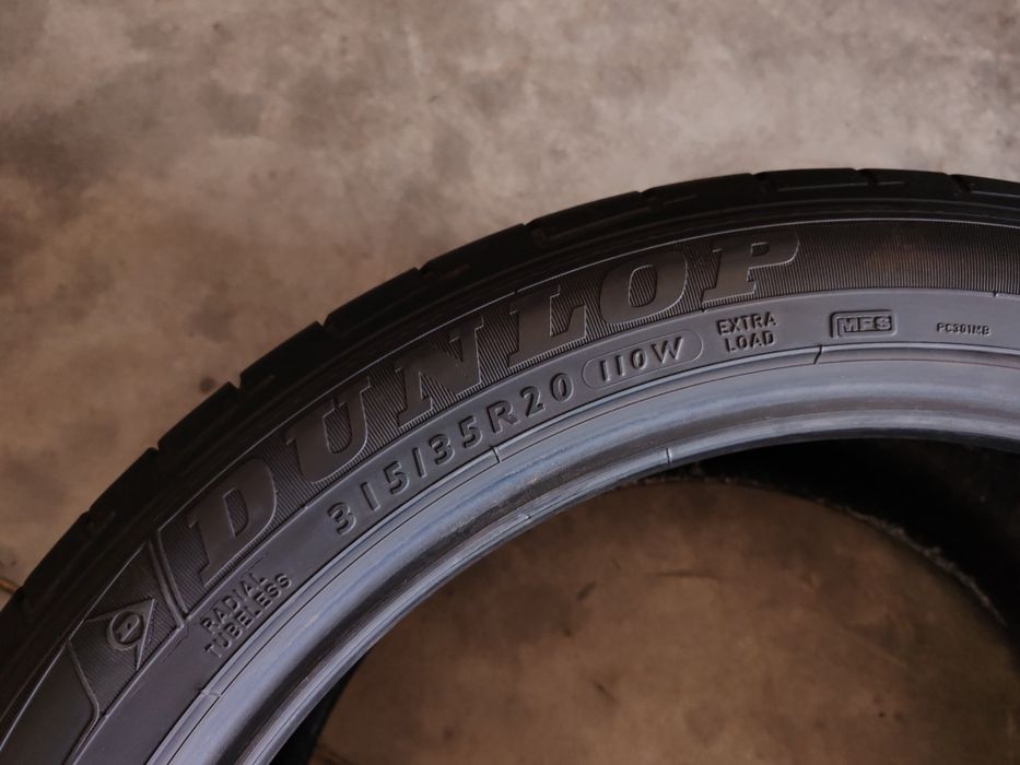 275 40 R20 315 35 R20 vara Anvelope Cauciucuri Dunlop RSC * Bmw X5