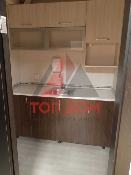 Дава се под наем Офис в Варна, Окръжна болница - 136 кв.м за 680 € - Снимка #1