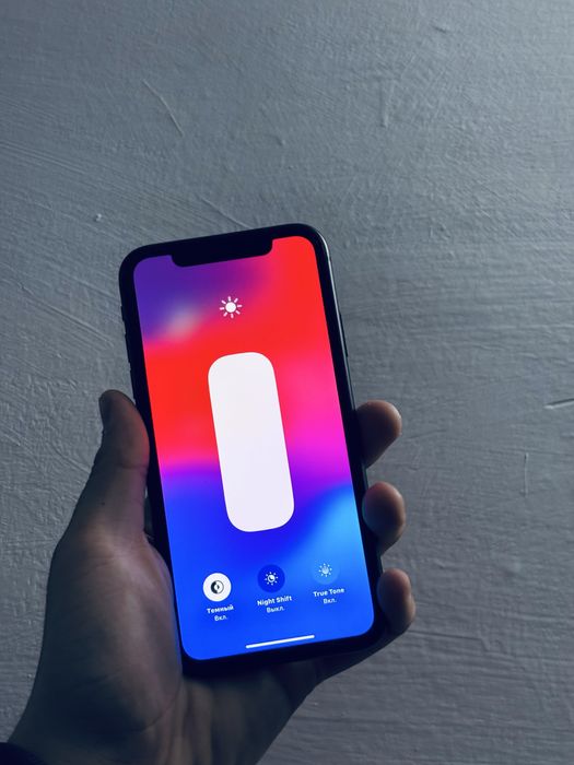 Продаеться Iphone 11 black