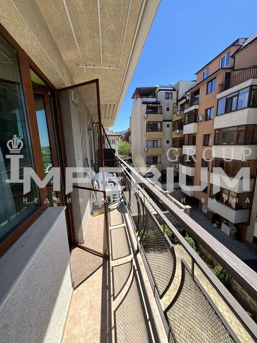 Дава се под наем Двустаен апартамент в Варна, Цветен квартал - 75 кв.м за 612 € - Снимка #8