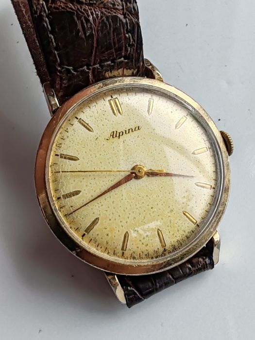 Ceas Alpina Int Manuala 34, 5 mm Funcționează excelent!