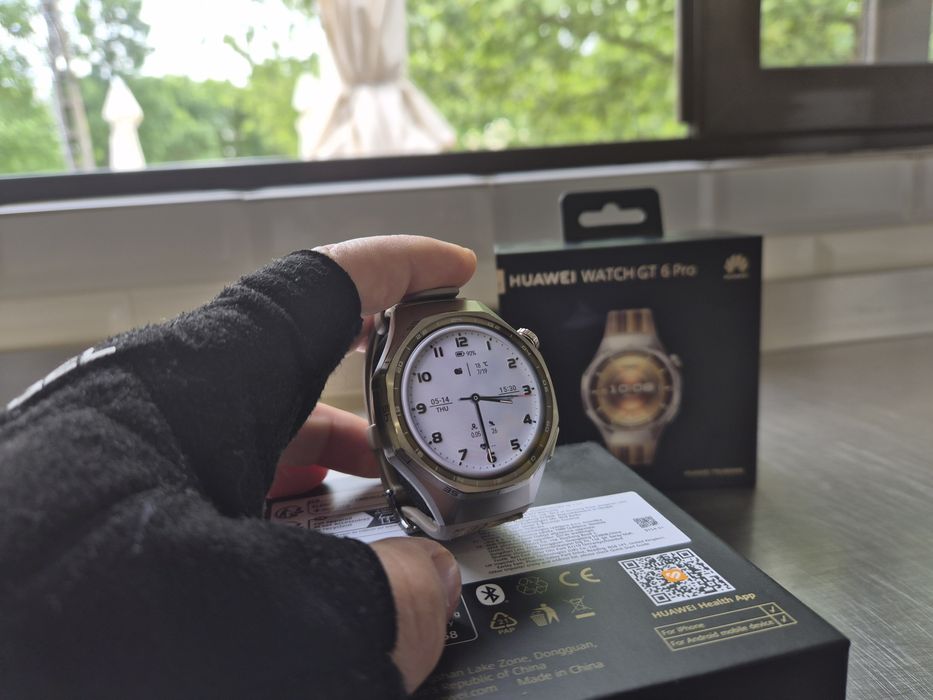 Vând Huawei watch GT 6 pro stare ca nou