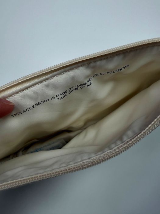 Нов несесер Lancome