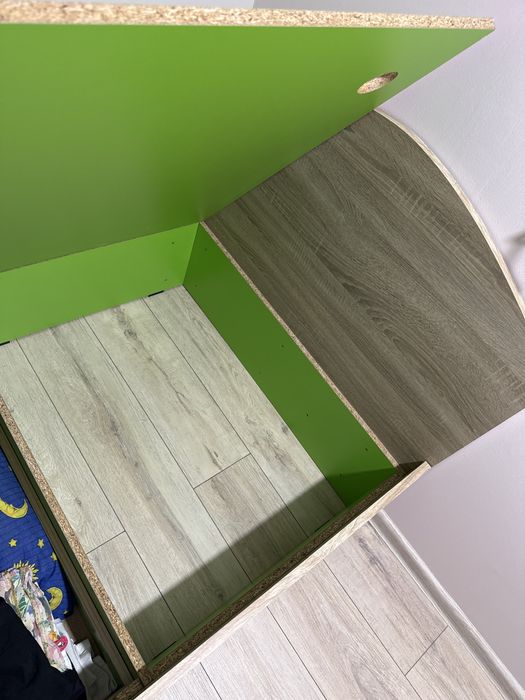 Vand pat 200 x 90 cm, include saltea