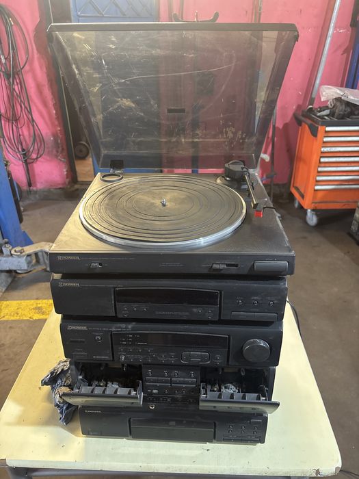 Combina pionner  model F-J210 tot setul