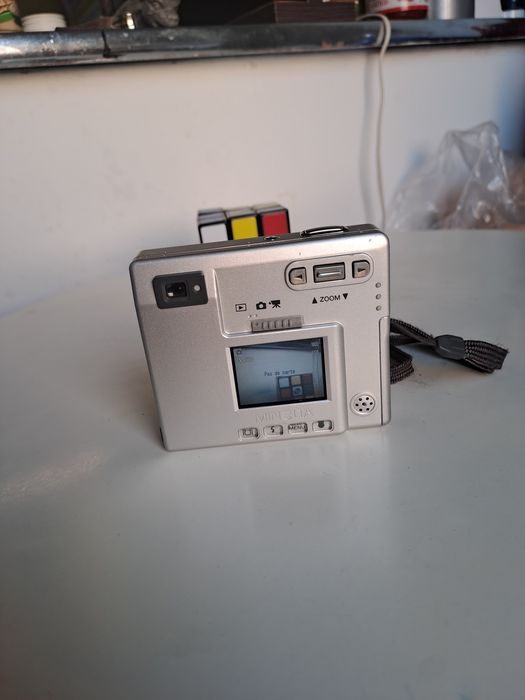 Vand minolta dimage x