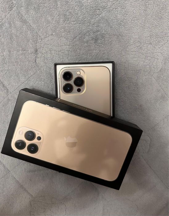 Продам Айфон 13 Про Макс