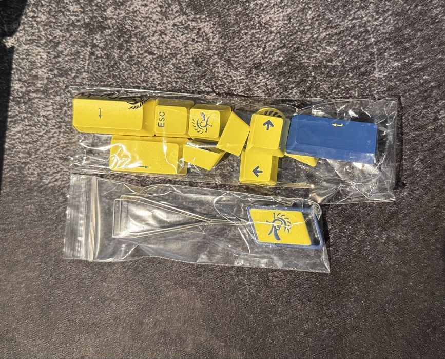 DUCKY One 3 Daybreak Mini