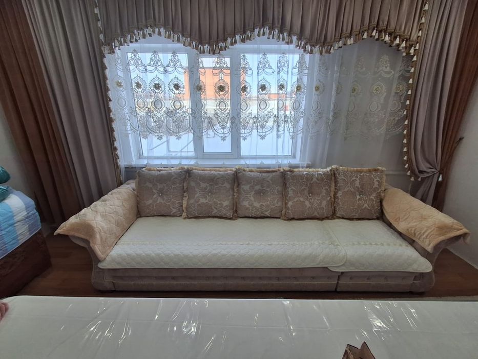 Продам диван новый