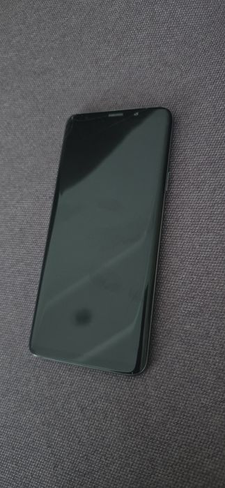 Продам Samsung galaxy S9+