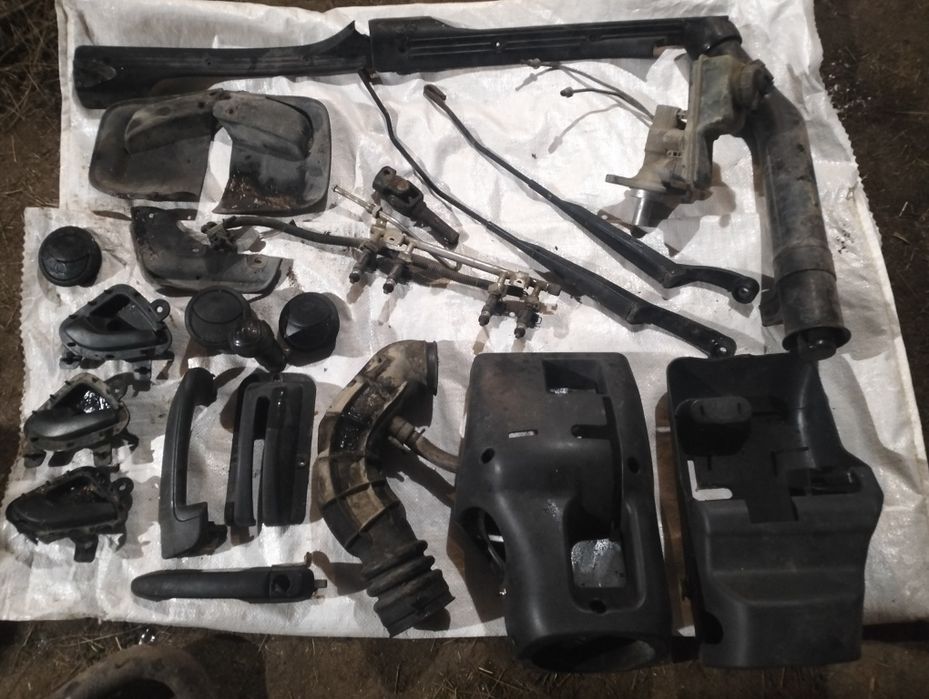 На гранту запчасти