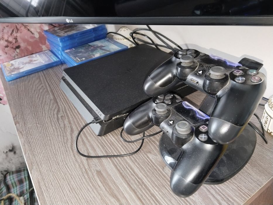 Сони Плей Стейшен 4
