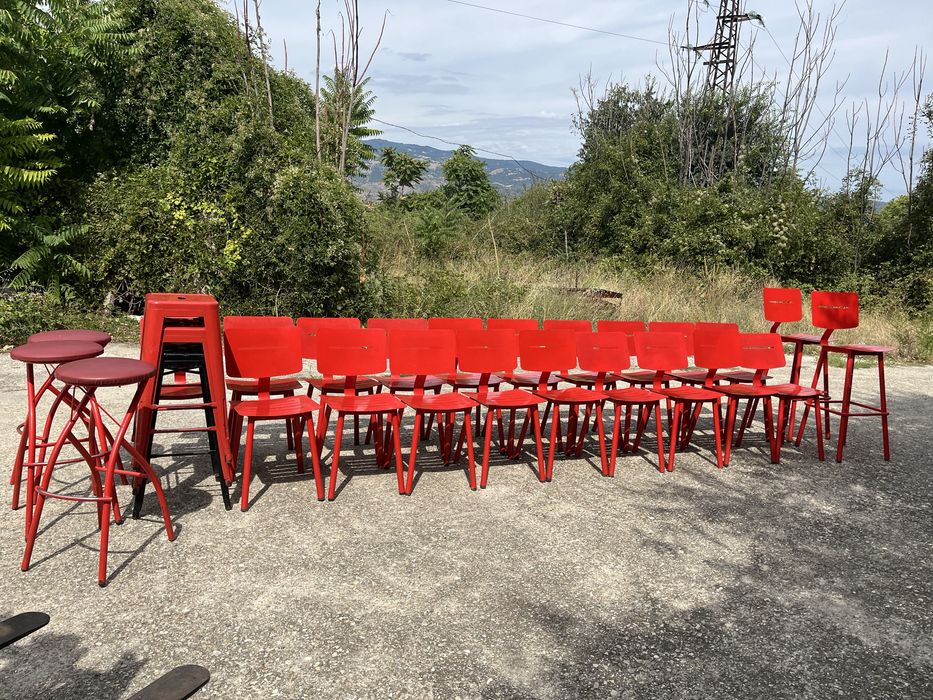 Столове метални за заведения