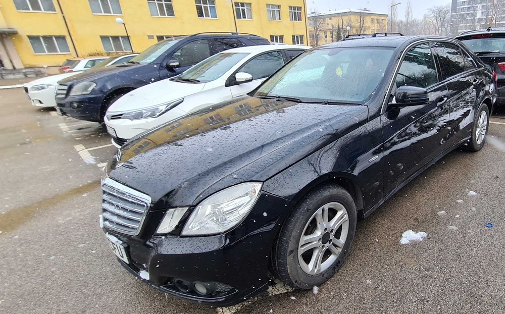 На части Mercedes-Benz E 250 204 кс W 212
