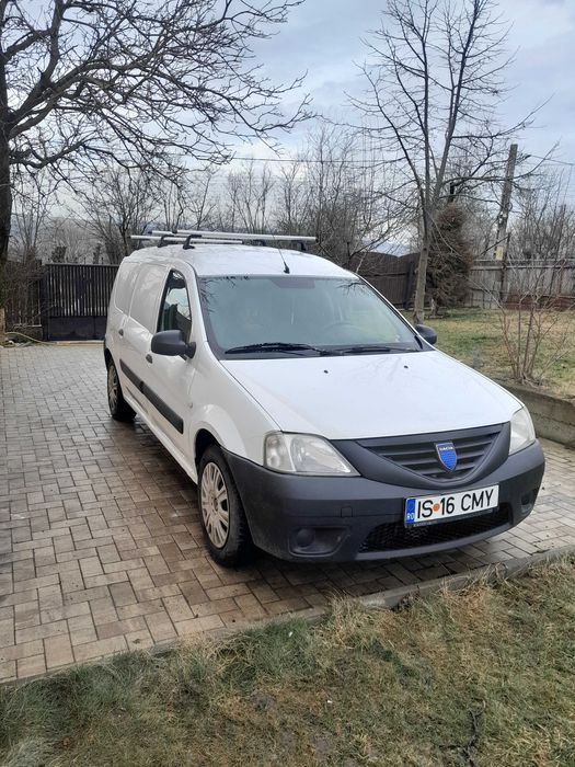 Vând autoutilitară