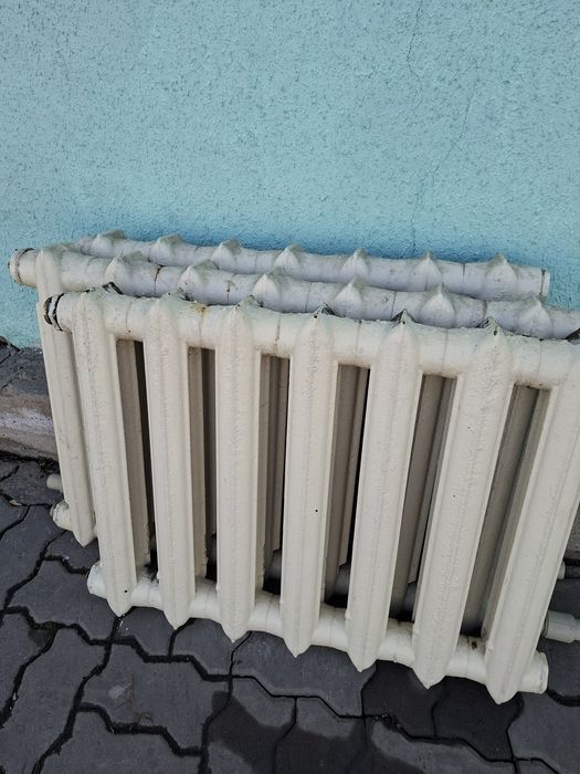 Продам батареи чугунные б.у