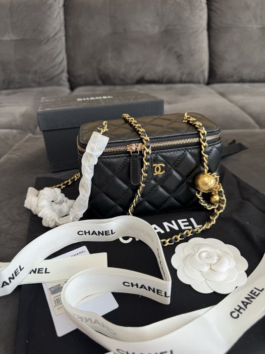 Poseta Chanel Vanity 17cm - full box/premium/alb/negru