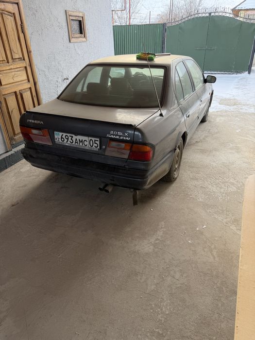 Машина ниссан премьера