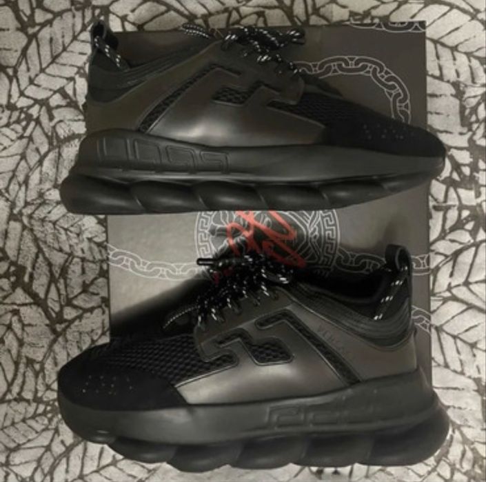 Versace Chain Reaction