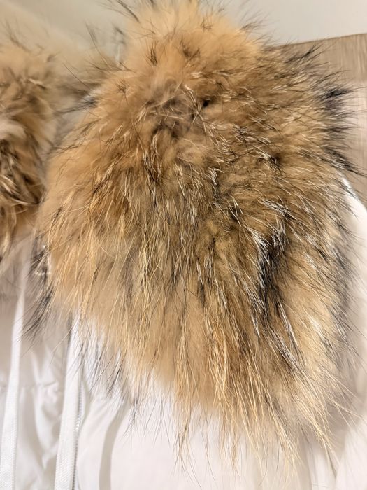 Дамско яке с яка от естествен косъм