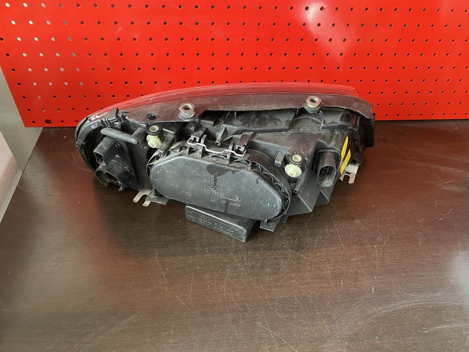 Far stanga Seat Alhambra an 1997-2010