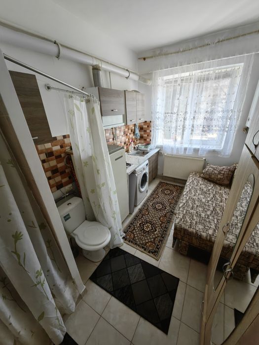 Camera 10m2 de inchiriat