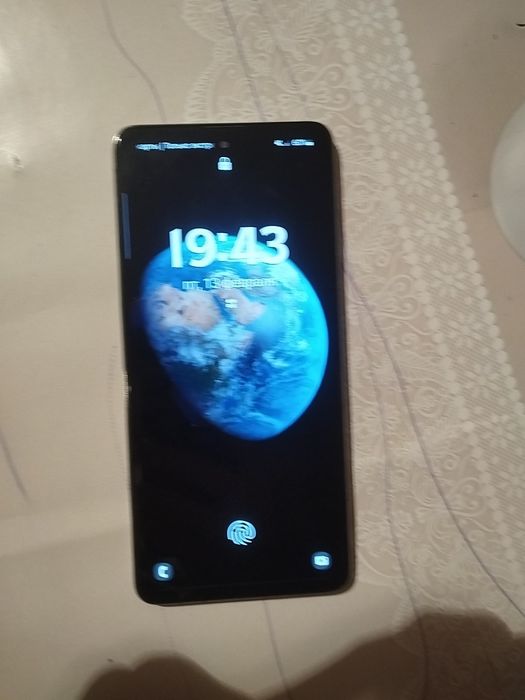 Самсунг а51 64гб обмен есть