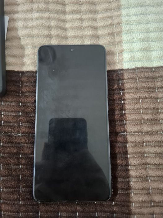 Poco F7 PRO телефон