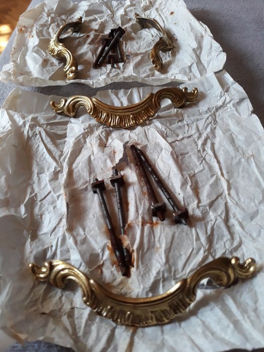 Manere bronz,antique 55 perechi