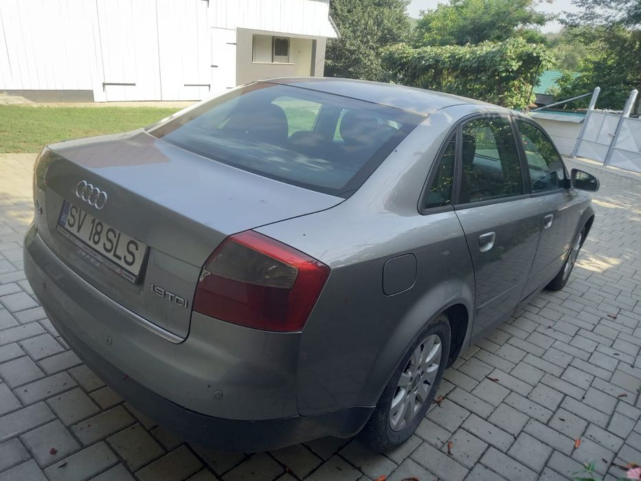 Vând Audi A4 B6, 1.9