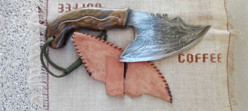 Нож за ценители.Подходящт за всяка цел-за украса,за работа,за подарък