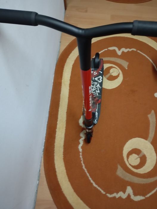 Vând trotineta frestyle