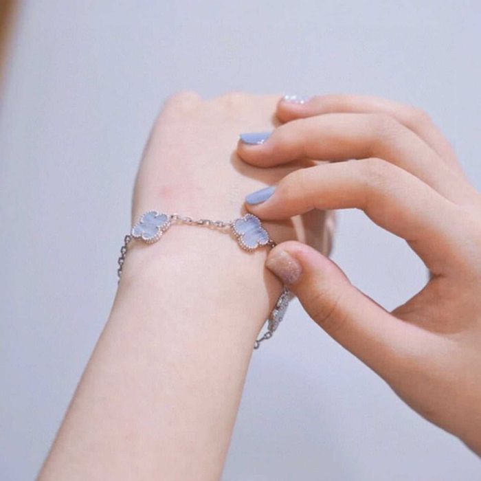 Brățară Van Cleef & Arpels White Gold 750 Purple