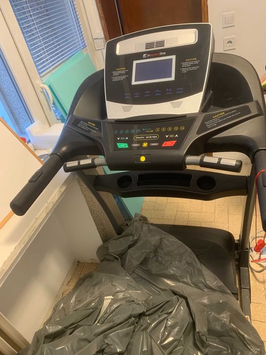 Бягаща пътека Gilavar insportline 8501C