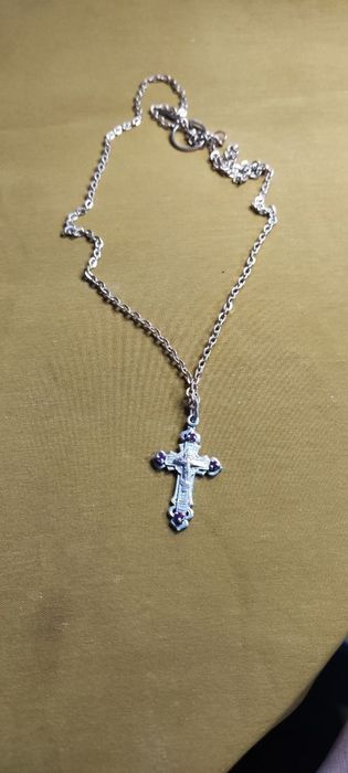 продам:Кулон -крестик
