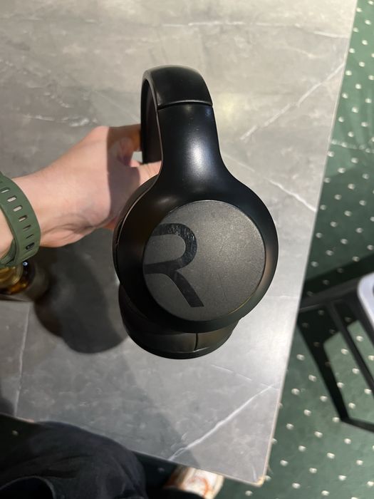 Беспроводные наушники (Bluetooth)