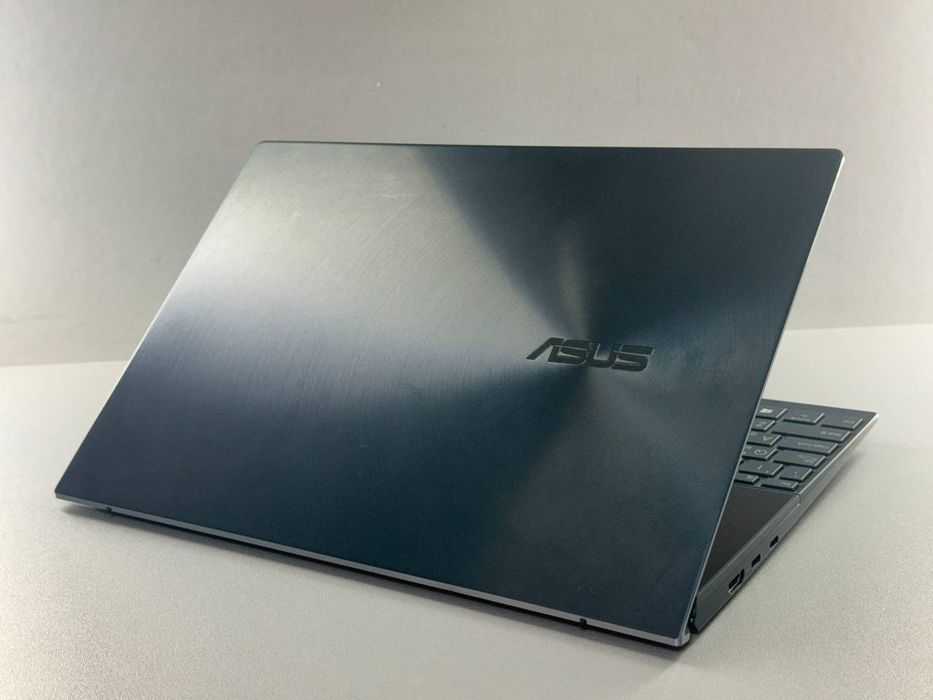 ASUS ZenBook notebook