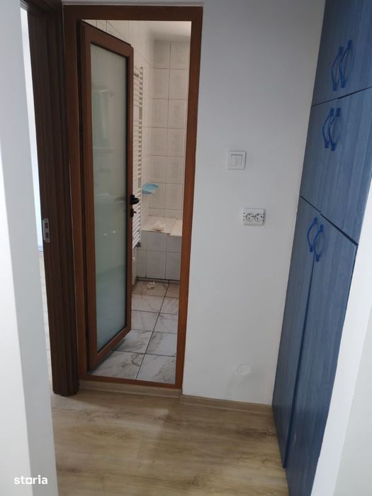 Apartament 2 camere decomandat - de vanzare