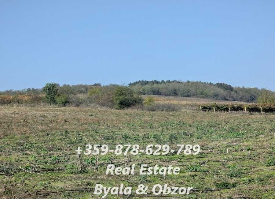 За продажба земеделска земя в местност МИХАЛ ЕЛАДА, гр.Бял