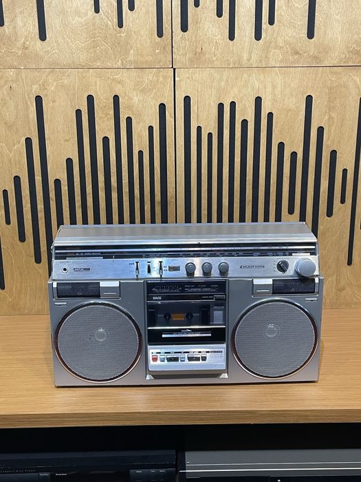 Radio casetofon boombox TUD  Aiwa cs 600 restaurat si functional