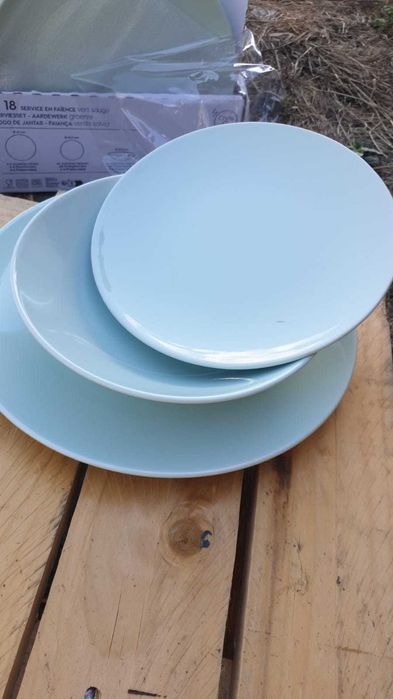 Set farfurii. 50 RON!!