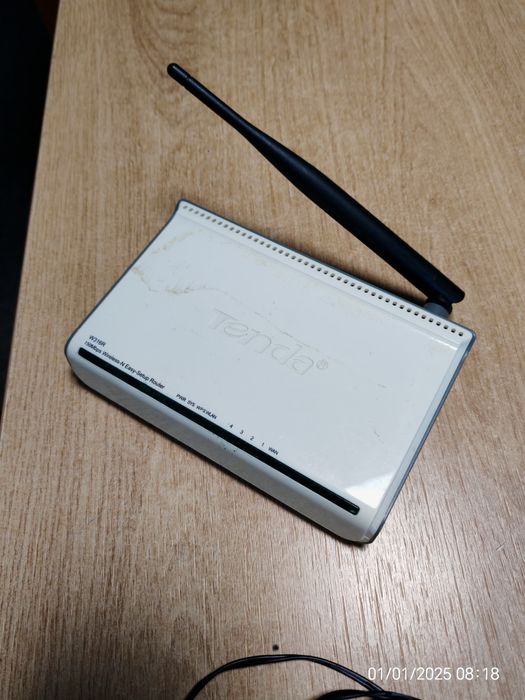 Router Tenda model W316R