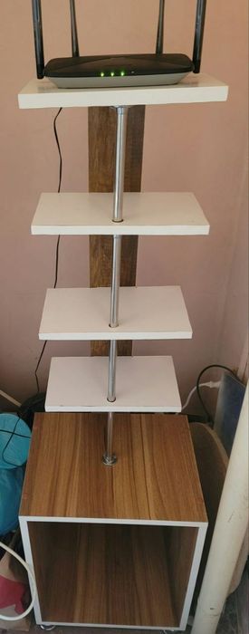 Срочнооо в новом состояние этожерка тумба качественная читайте ниже