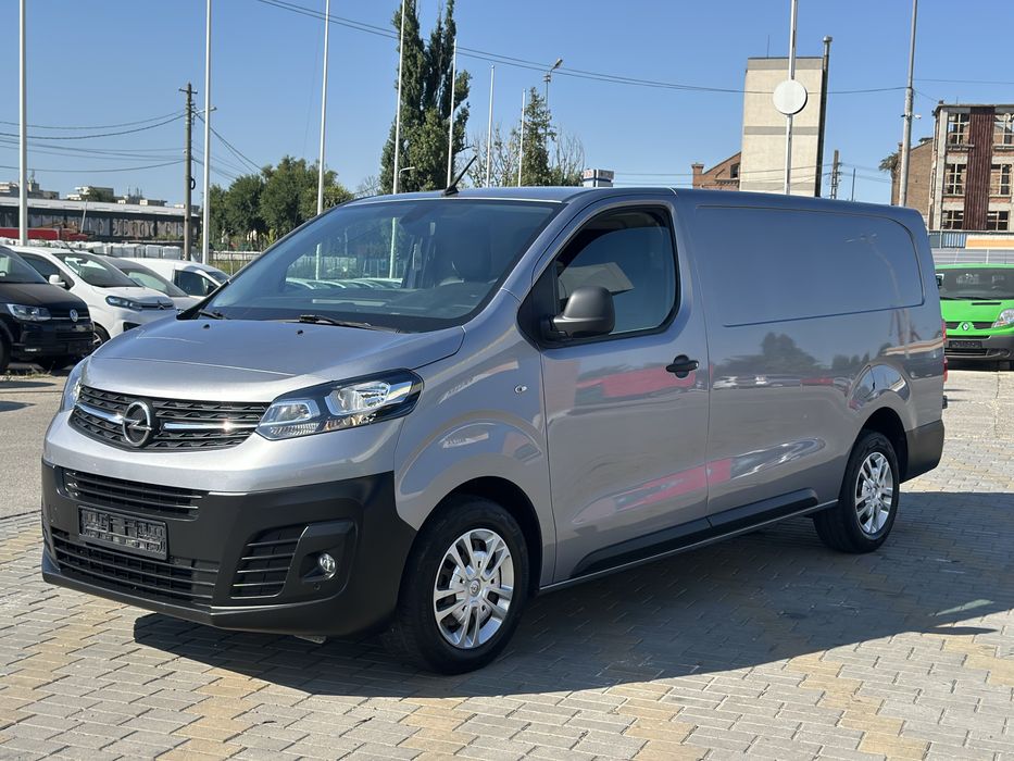 Prim proprietar in tara din 2025 Vand Opel Vivaro Maxi 2.0 diesel 122 cp,2020,cutie automata 9 viteze,clima,carplay,camera